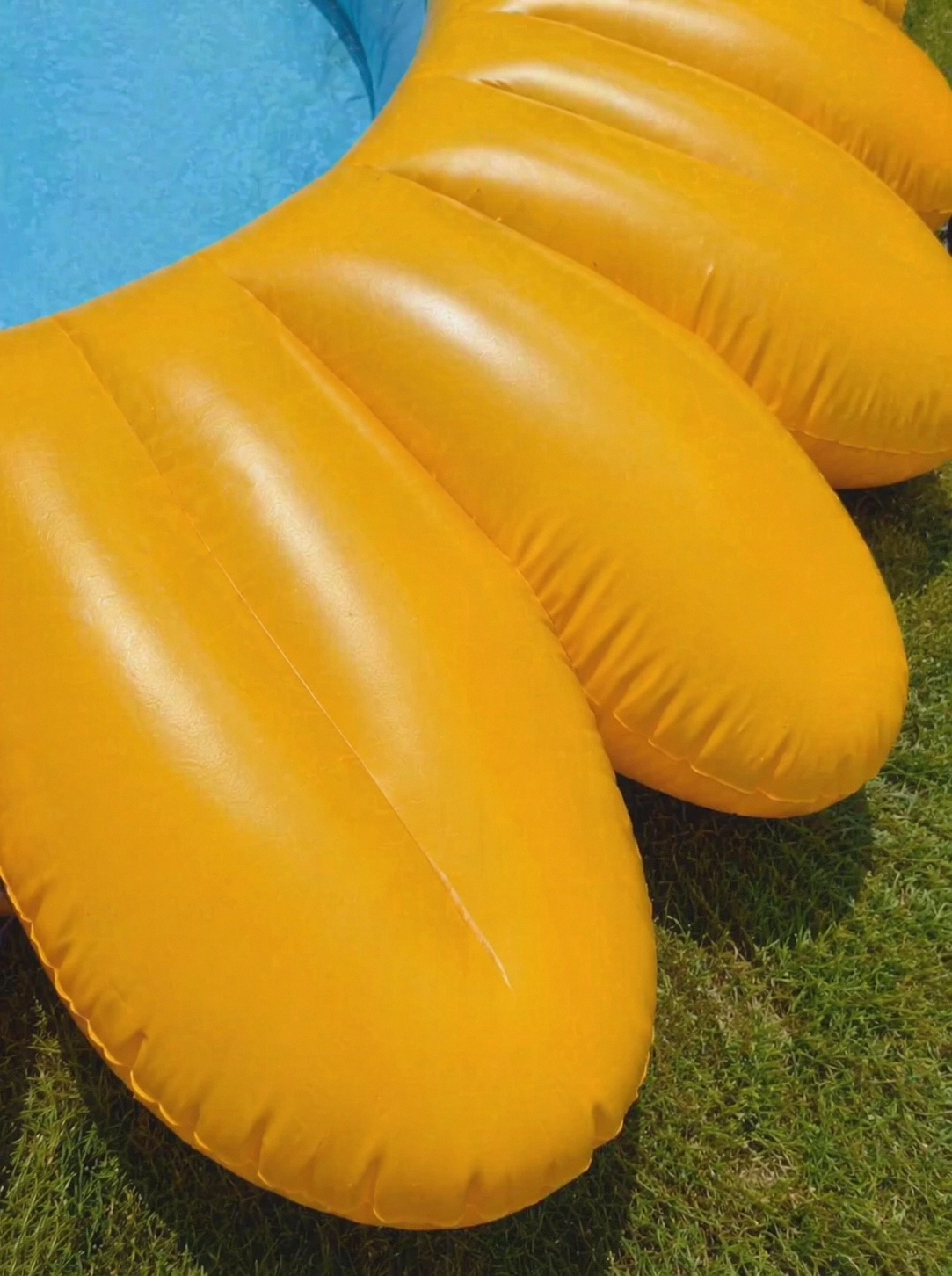 Inflatable Sunflower Kids Splash Pool with Sprinkler 🌻